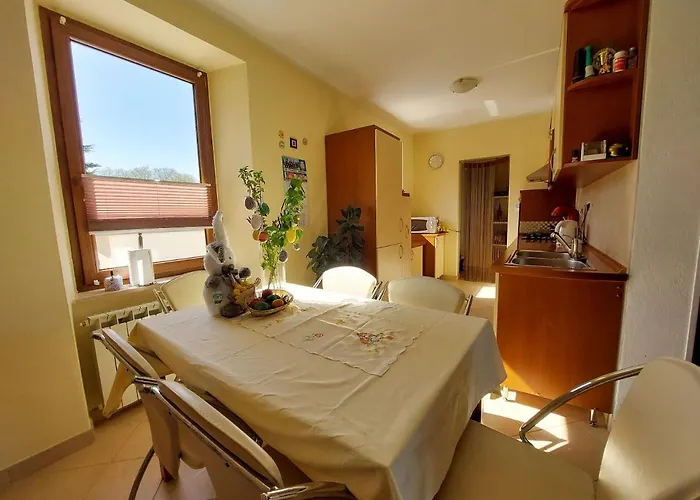 Apartamento Niki Tribalj (Primorsko-Goranska)