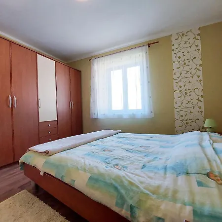Niki Appartement *
